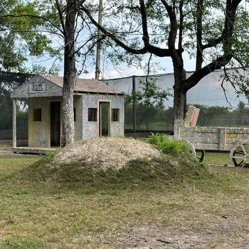 WESTERNTOWNPAINTBALL2